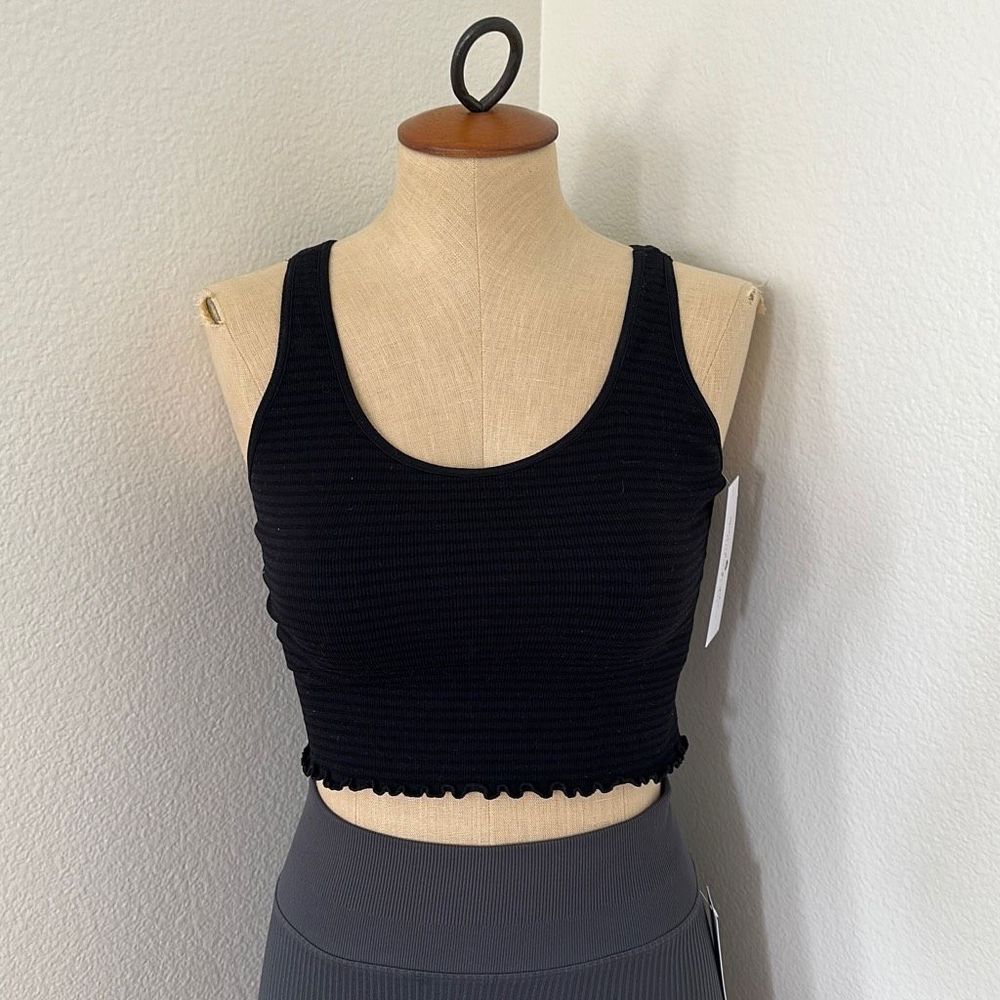 Spiritual Gangster Seamless Crop Tank Black Size M/L - Picture 2 of 8